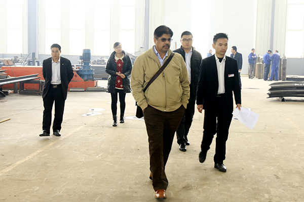 熱烈歡迎印度尼西亞客商蒞臨集團(tuán)考察采購